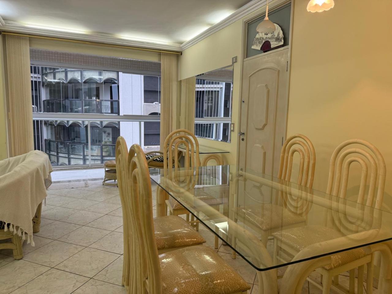 Apartamento Com Vista Mar Гуаружа Екстериор снимка